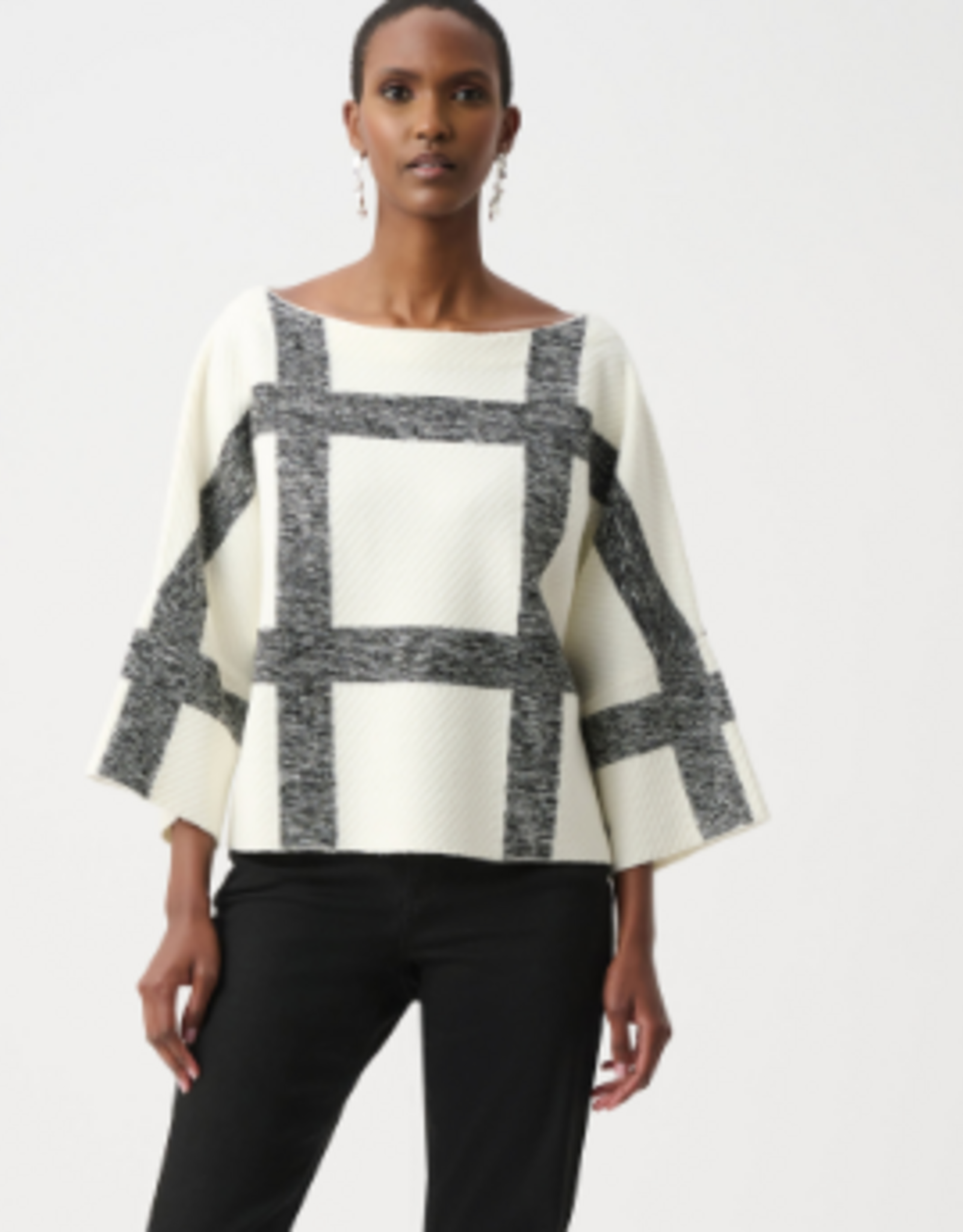 Joseph Ribkoff Joseph Ribkoff Winter White / Black Brushed Viscose And Nylon Plaid Boat-Neck Sweater
