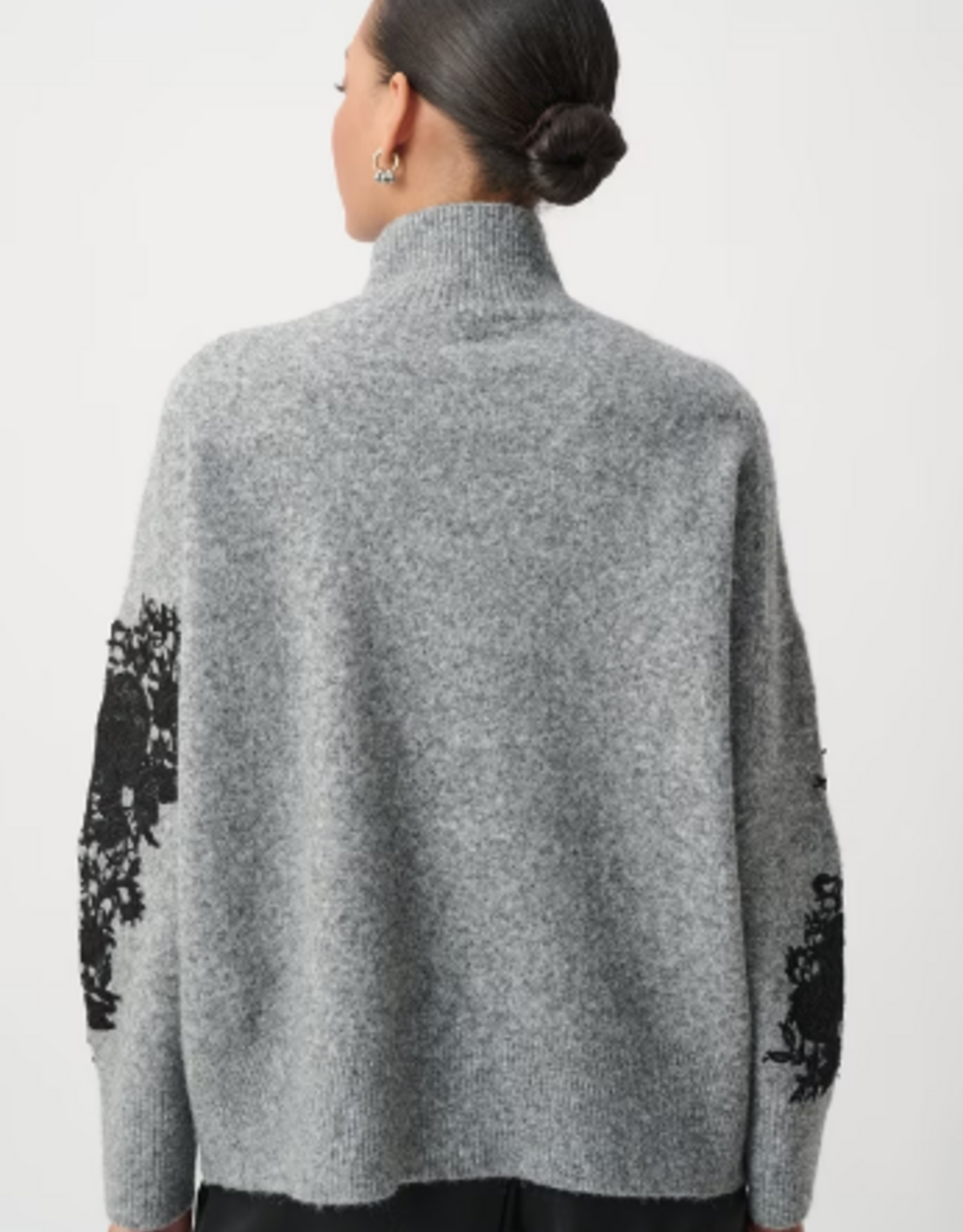 Joseph Ribkoff Joseph Ribkoff Grey w/Black Floral Detail Relaxed Pullover Sweater