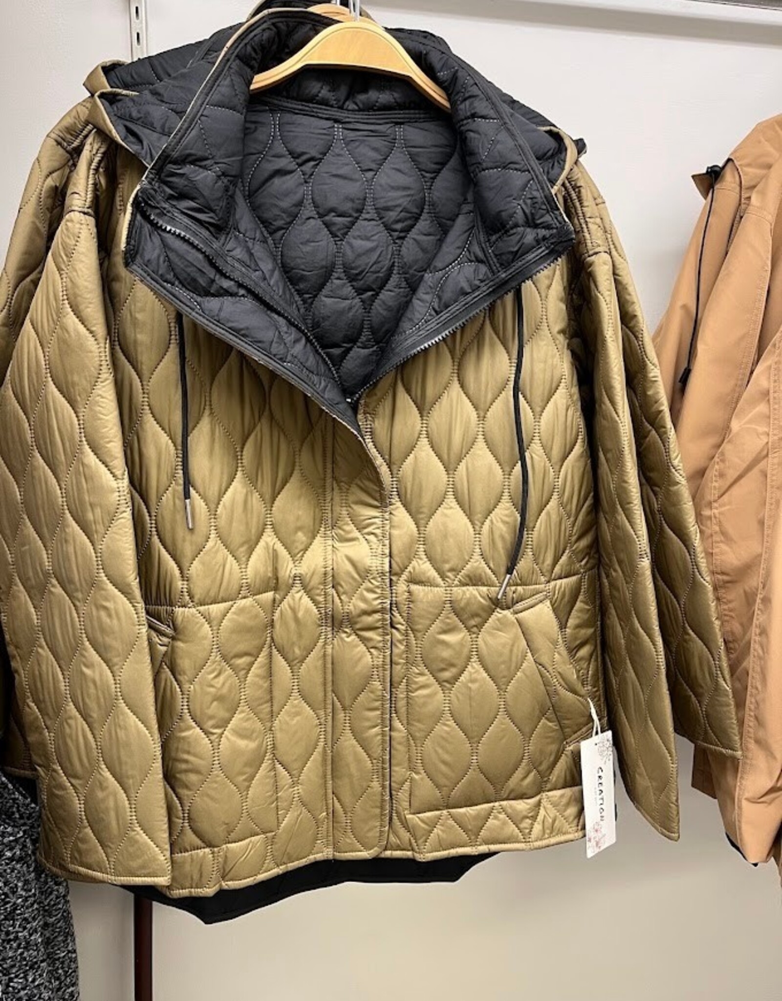 Creations Creation Taupe/Black Solid Quilted Reversible Jacket w/Hood