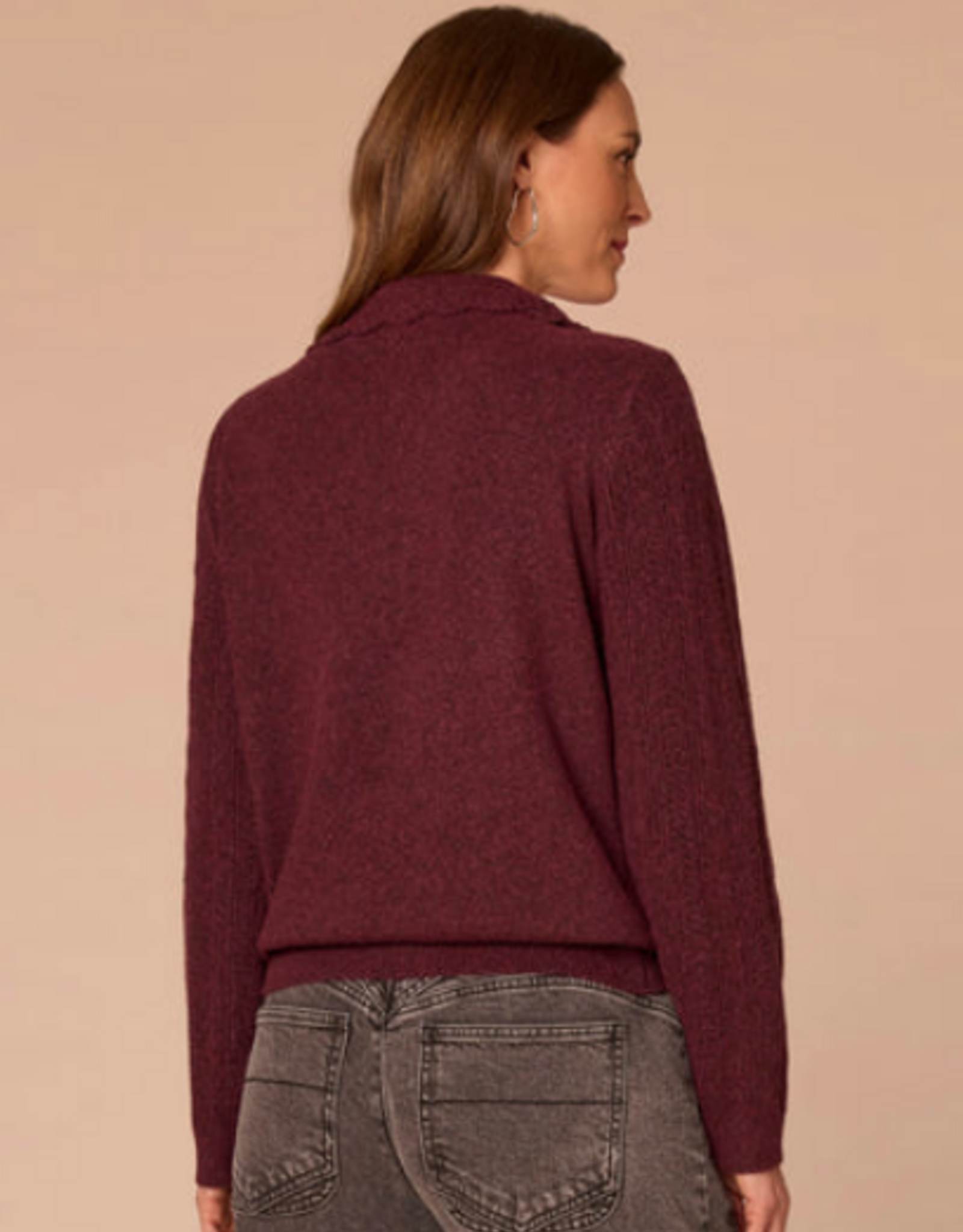 Democracy Democracy Fig Jam  Collar V-Neck Crochet Scallop Sweater