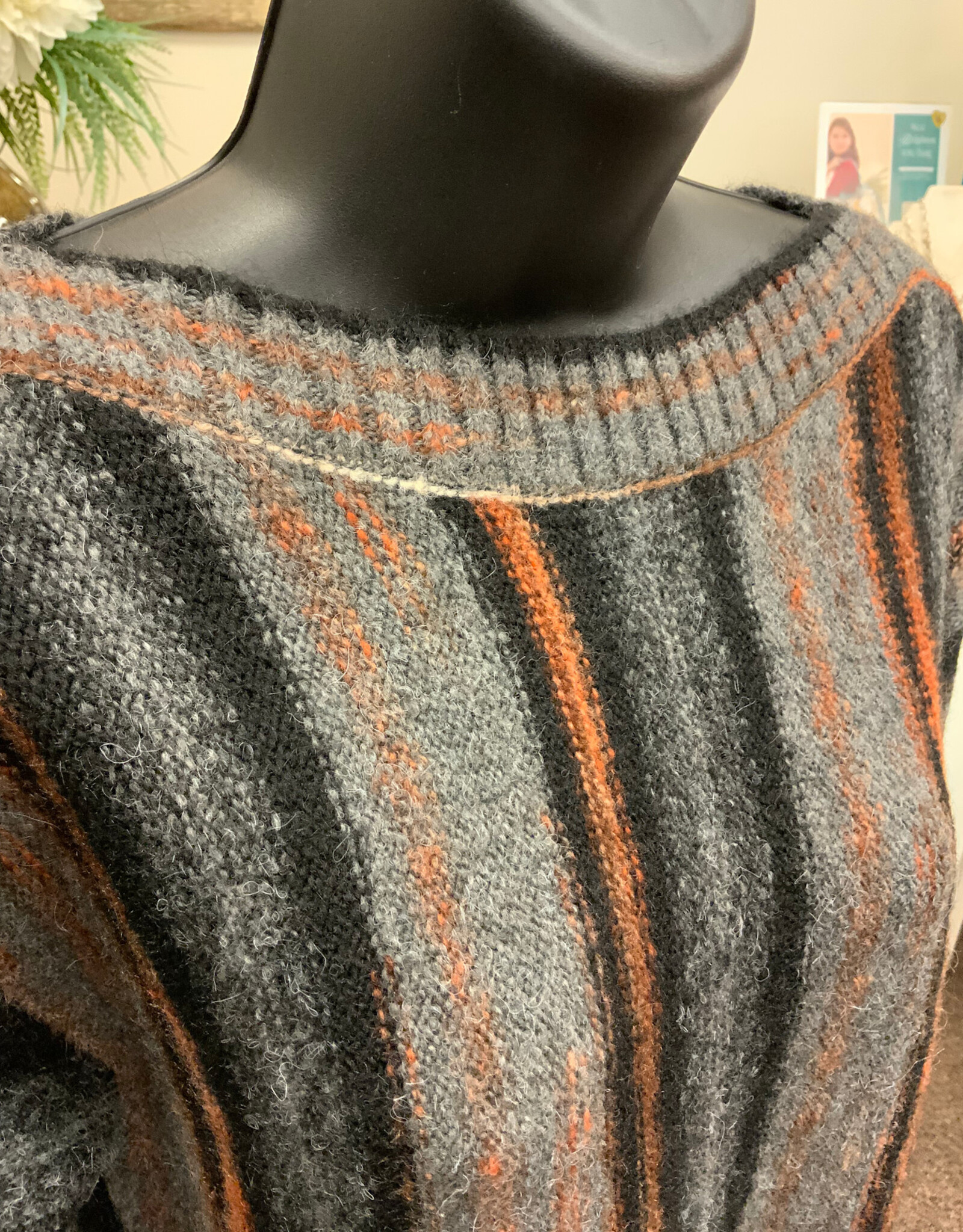 Tribal Tribal Yarn Dye Boat Neck L/S
