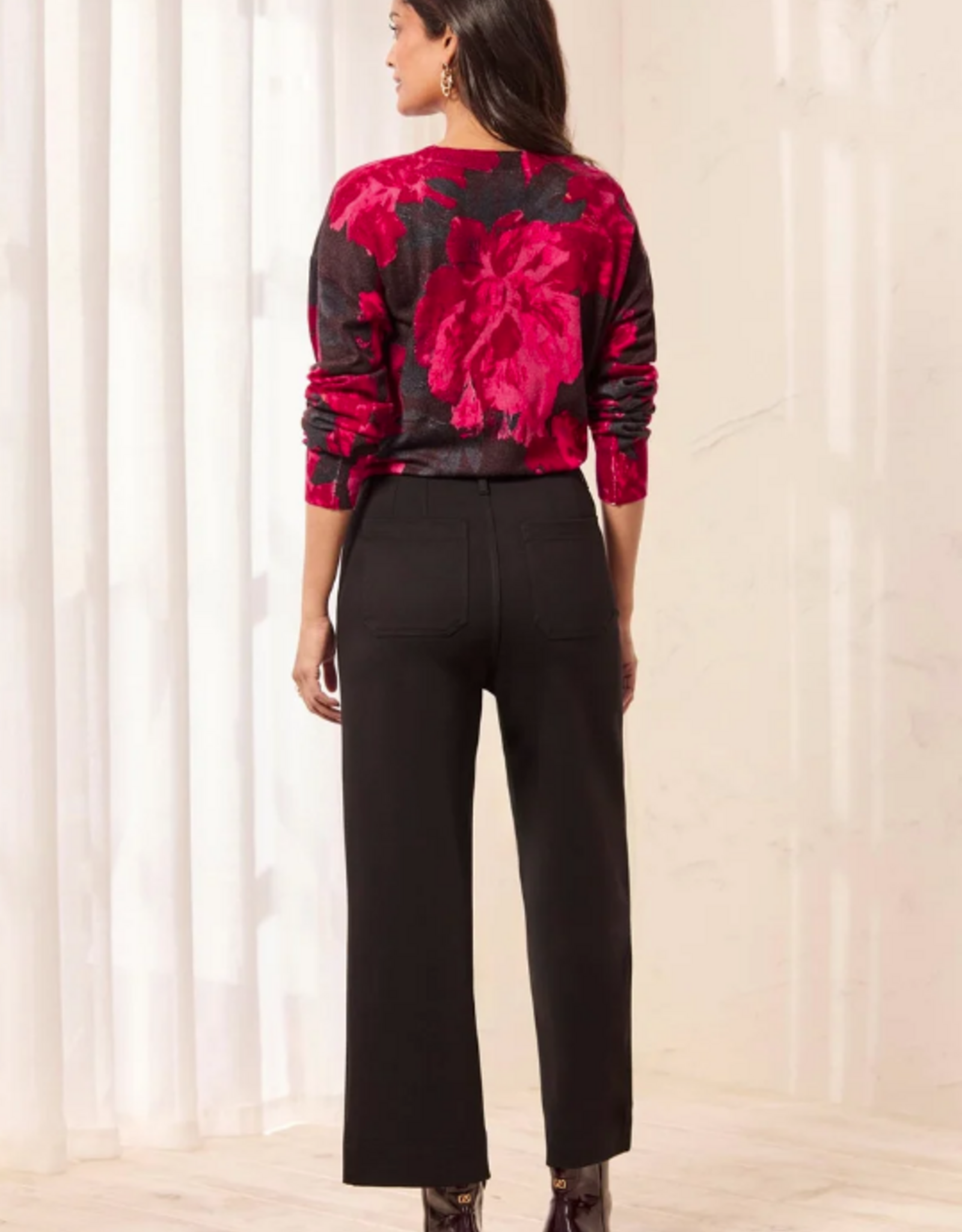 Tribal Tribal Black High Rise Fly Front Cropped w/Pockets