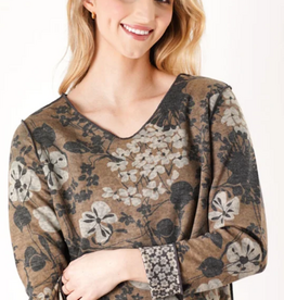 Trisha Tyler Trisha Tyler Tan/Black V-Neck Floral Print Long Sleeve Top