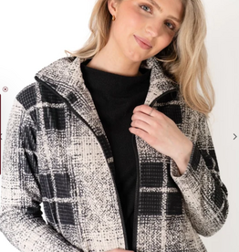 Trisha Tyler Trisha Tyler Black/Cream  Print Zip Front Jacket