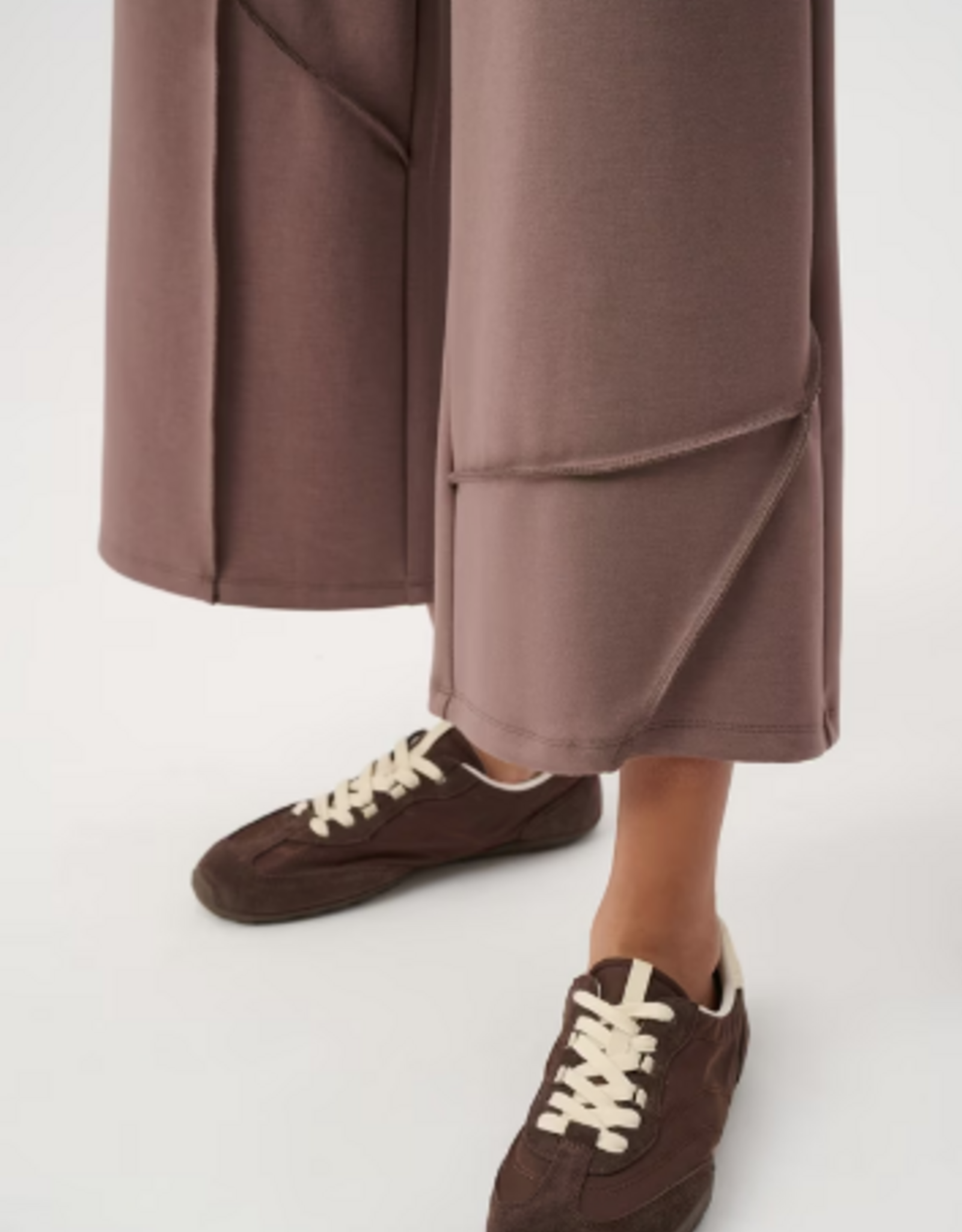 Joseph Ribkoff Joseph Ribkoff Mink Geo Design Casual Cropped Pant