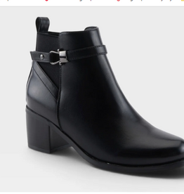 Patrizia Patrizia PADULE Black Faux Leather  Ankle Boot w/ Chunky Heel