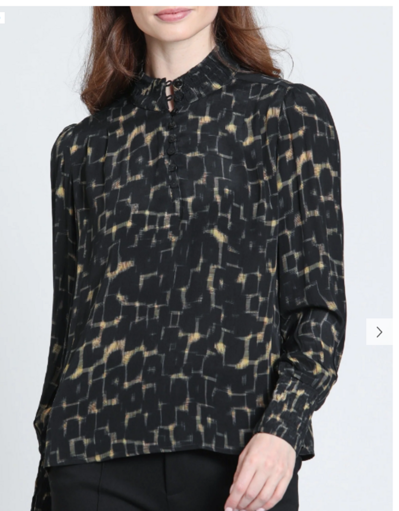 APNY APNY T47P/C-920D/NC Onyx & Amber Puff Sleeve Blouse With Ruched Detail