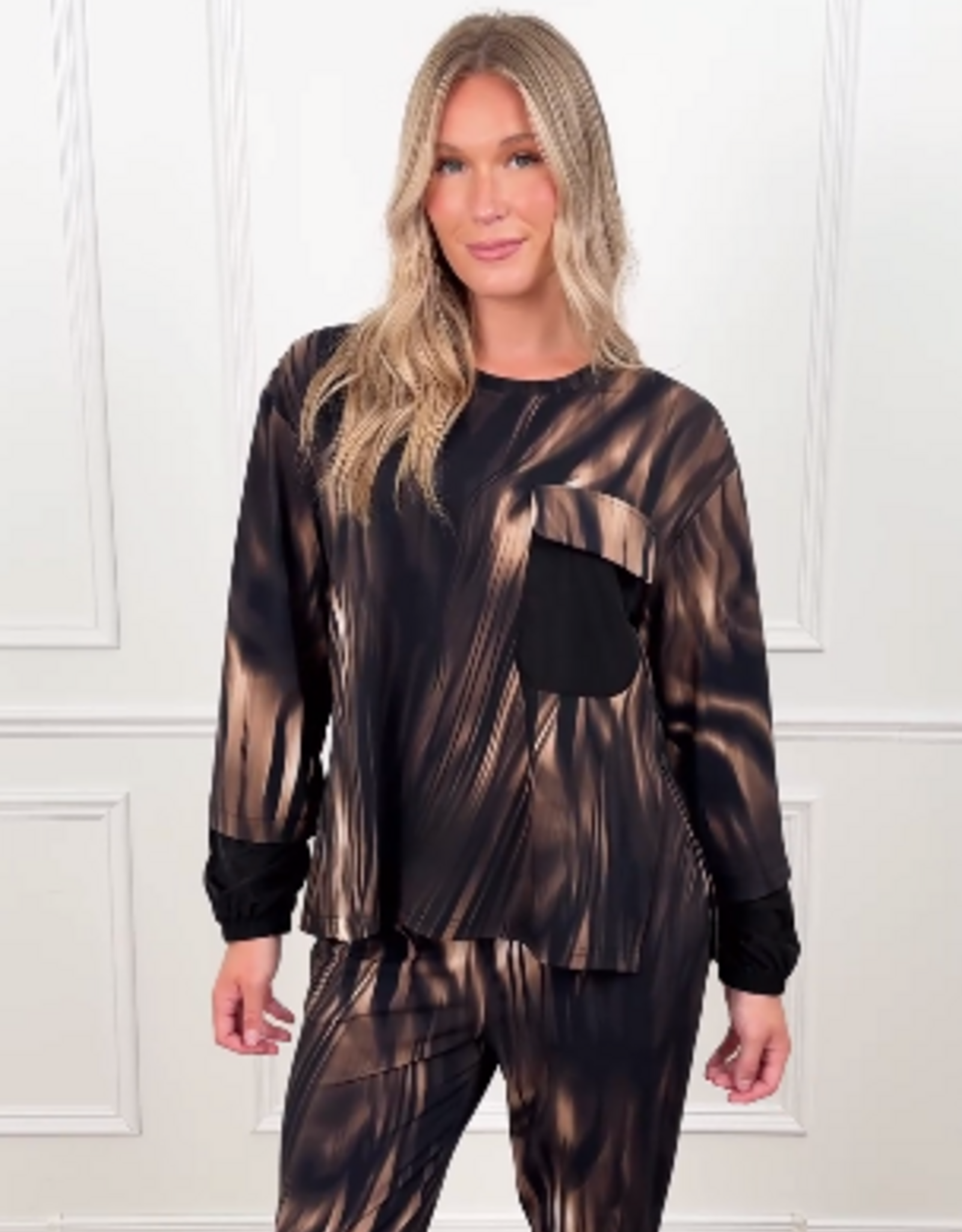 Joseph Ribkoff Joseph Ribkoff Black/Multi Abstract Flame Print L/S w/Parachute Detail