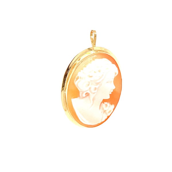 18K Yellow Gold Estate 1960's Hand Carved Cameo Pendant