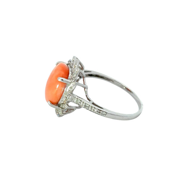 14K White Gold 1970's Pink/Orange Japanese Coral & Diamond Ring Size 7