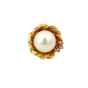 18KY 1970's  12.5mm Pearl Flower Halo Ring Sz 5.75