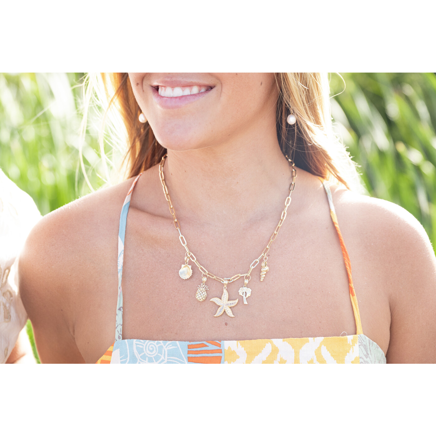 14k Yellow Gold D/Cut Pineapple Pendant 14k Yellow Gold D/Cut Pineapple Pendant