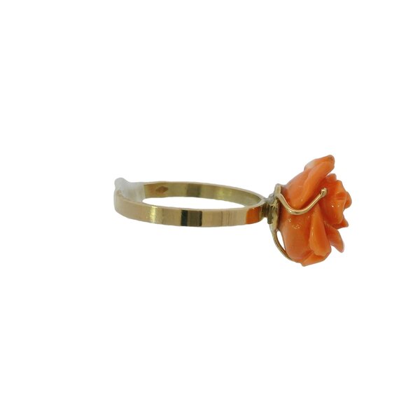 18K Yellow Gold  1970's Hand Carved Peachy-Pink  Coral Flower Ring Size 7