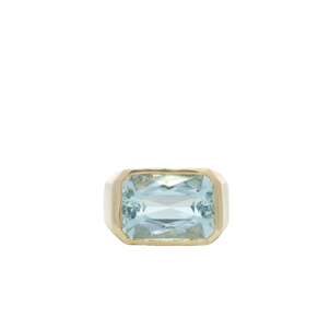 14KY 1970's 9ct Blue Topaz & .24ct Dia Ring Sz 5