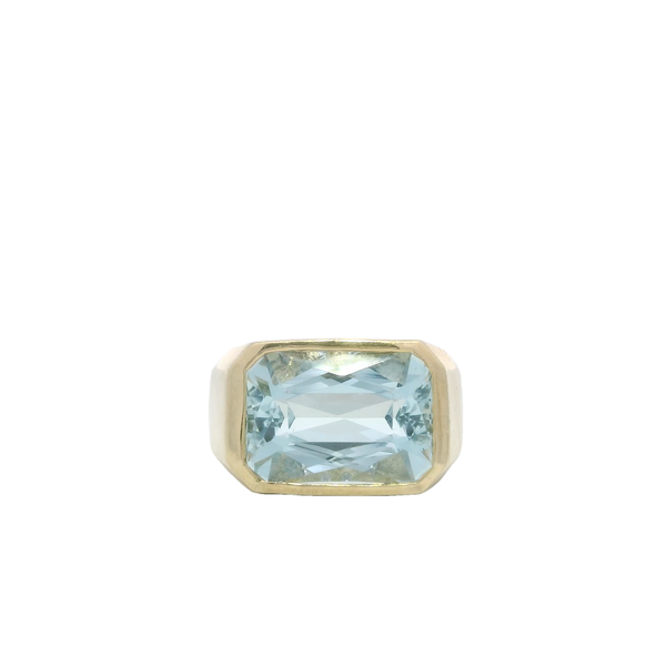 14K Yellow Gold 1970's 9ct Blue Topaz & .24ct Diamond Ring Size 5