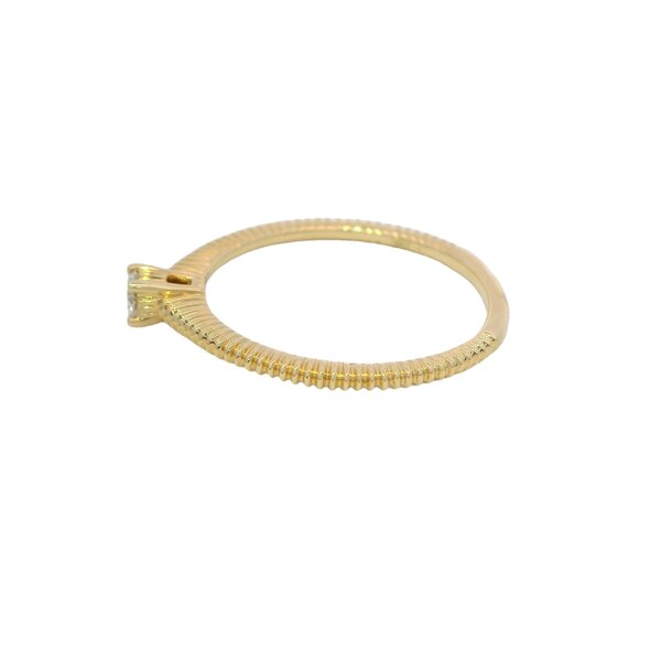 14K Yellow Gold .11ct Diamond Rope Shank Solitaire Ring Size 6.5