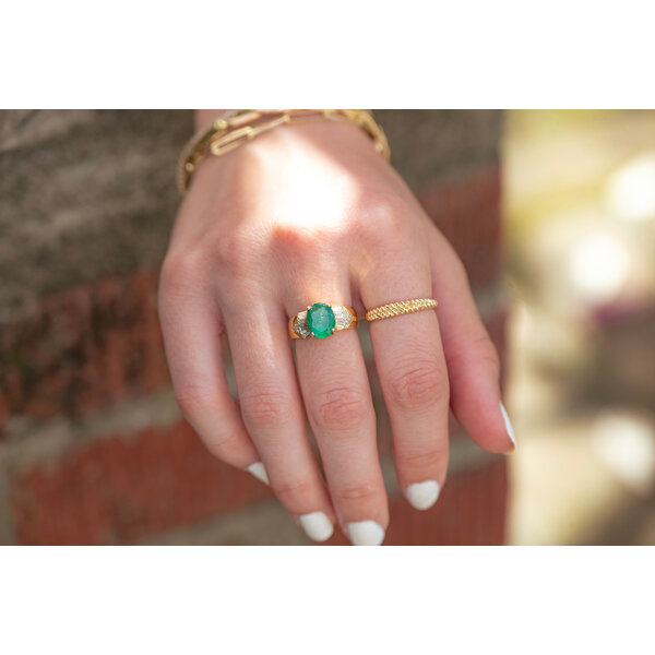 18K Yellow Gold 1970's 2.20ct Oval Emerald .50ct Diamond Ring Size 7