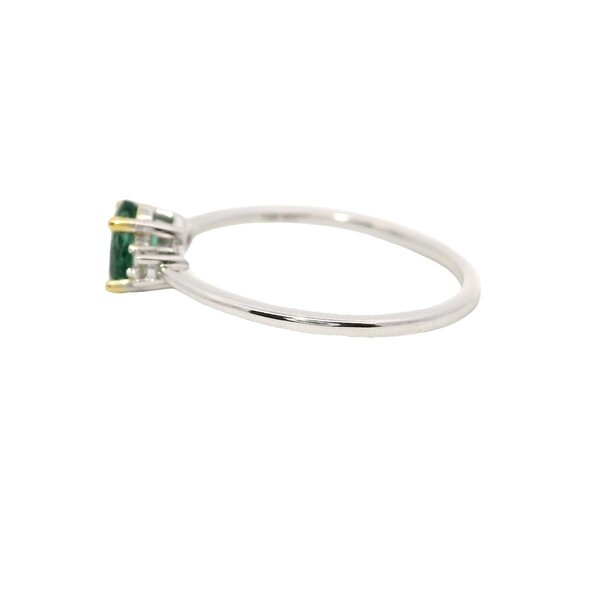 14K White Gold .42ct Oval Emerald .05ct Diamond Ring Size 7