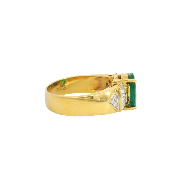 18K Yellow Gold 1970's 2.20ct Oval Emerald .50ct Diamond Ring Size 7
