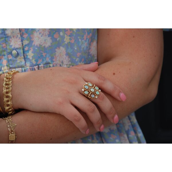 14K Yellow Gold 1970's 1.40ct Ethiopian Opal .20ct Diamond Milgrain Cluster Ring Size 8