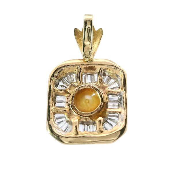 14K Yellow Gold 1970's 1.75ct Baguette Pearl Square Pendant