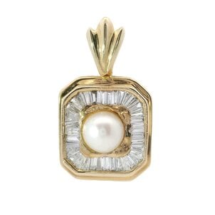 14KY 1970's 1.75ct Baguette Pearl Square Pendant