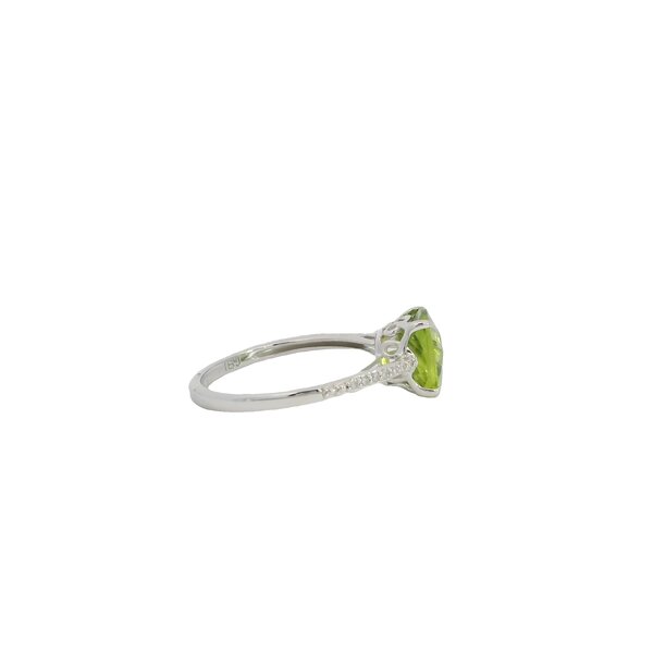14K White Gold 1ct Cushion Peridot & .07ct Diamond Ring Size 7
