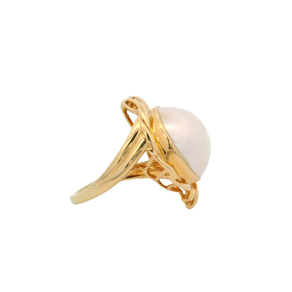 18K Yellow Gold 1960's 15mm Mabe Pearl Ring Size 7.25