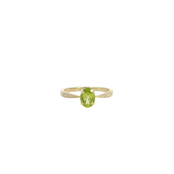 10K Yellow Gold .76ct Oval Peridot .05ct Diamond Ring Size 6.5