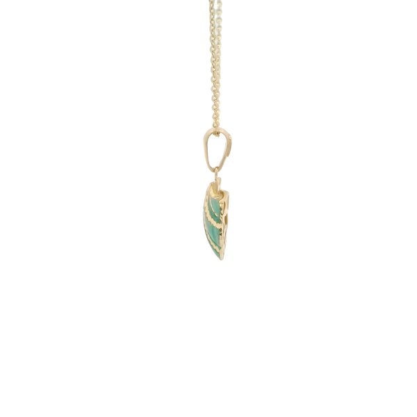 14K Yellow Gold Diamond Cut Blue Enameled Scallop Shell Necklace 18 inch