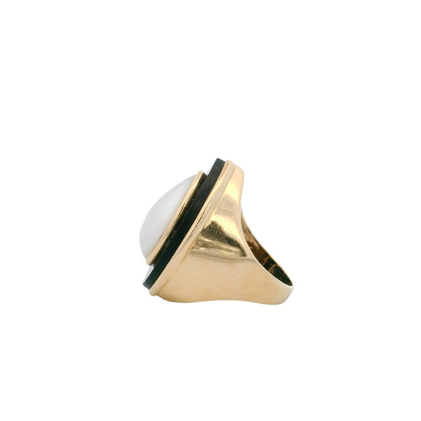 14KY 1970's Mabe Pearl & Onyx Ring Size 4.5