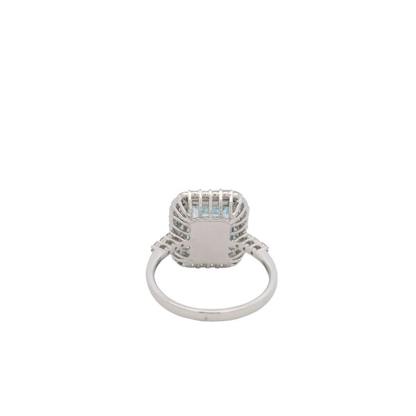 14K White and Yellow Gold 4.06ct Emerald Cut Aquamarine & .53ct Diamond Ring Size 7.5