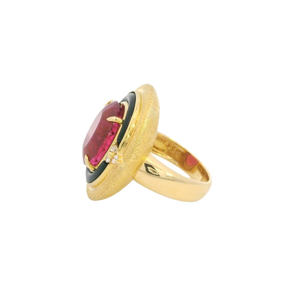 18K Yellow Gold 1970's 10.05ct Rubellite .14ct Diamond Black Onyx Textured Ring Size  7.25