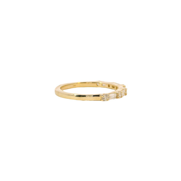 14K Yellow Gold .45ct Baguette & Round Diamond Band Size 6.5