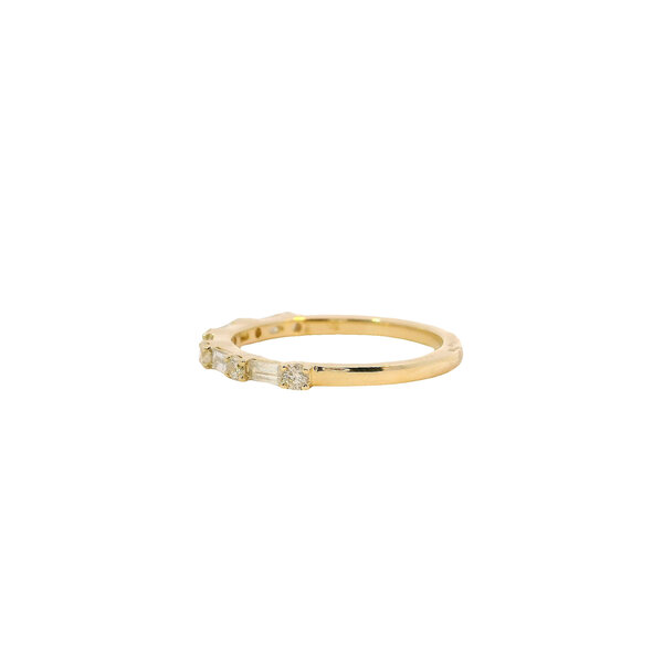14K Yellow Gold .45ct Baguette & Round Diamond Band Size 6.5
