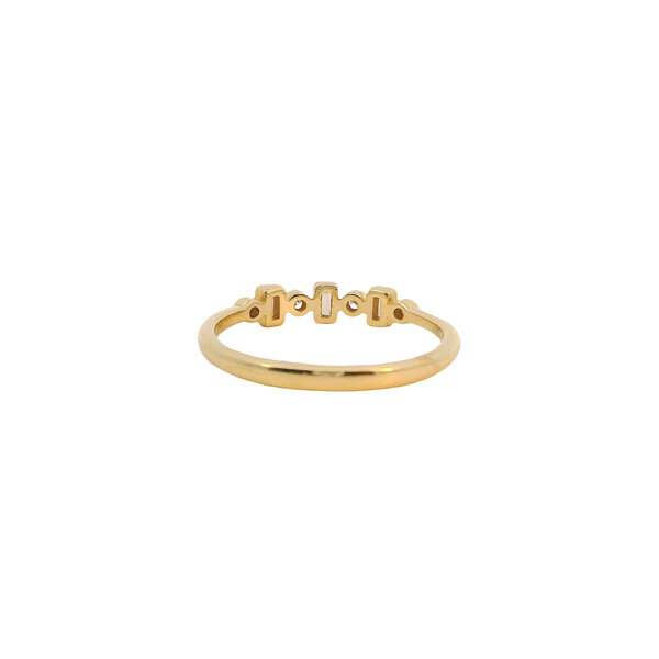 14K Yellow Gold .13ct Diamond Baguette & Round Bezel Set Band Size 7