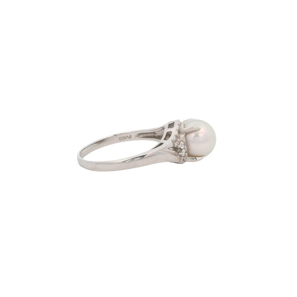 Platinum 1950's 8mm Silver Akoya .06ct Diamond Ring Size 7