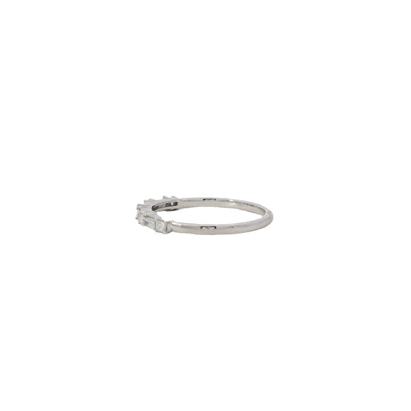 14K White Gold .31ct Baguette & Round Diamond Band Size 6.25