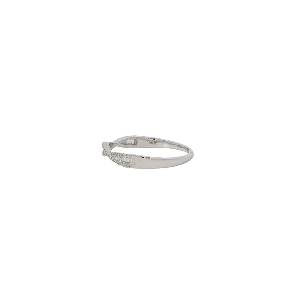 14K White Gold .17ct Baguette & Round Diamond Woven Band Size 7