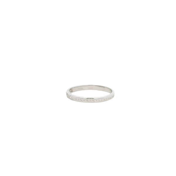 18K White Gold 1940's .12ct Diamond Etched Band Size 5