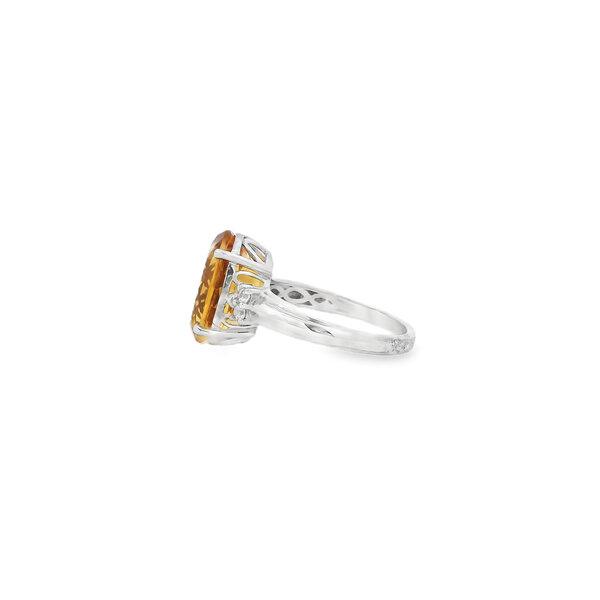 Sterling Silver 4.45CT Oval Madeira Citrine & .16ct White Zircon Ring Size 7