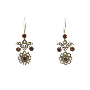 Plat/SS 1.60ct Garnet & Seed Pearl Flower Dangle Earrings