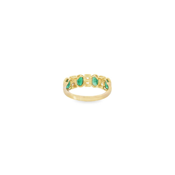 14K Yellow Gold 2.85ct Oval Emeralds (4) & .13ct Diamond Band Size 6.5