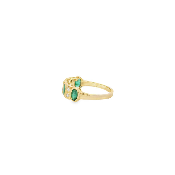 14K Yellow Gold 2.85ct Oval Emeralds (4) & .13ct Diamond Band Size 6.5