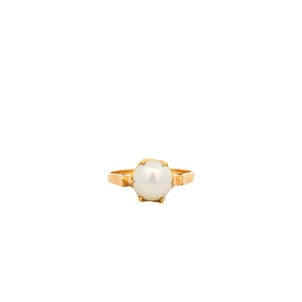 18KY 1940's 7mm Akoya Pearl 6 Prong Ring Sz 5