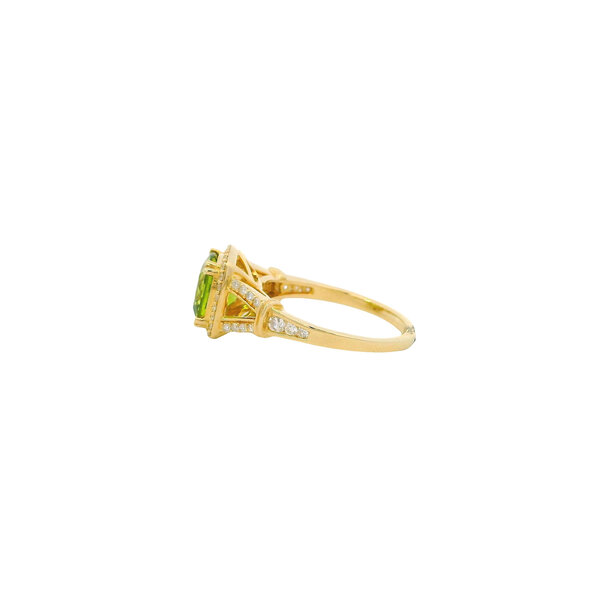 10K Yellow Gold 2.10ct Cushion Cut Peridot & .30ct Diamond Ring Size 6.5