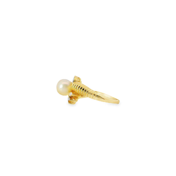 14K Yellow Gold 6.5-7mm White Freshwater Pearl .02ct Diamond Textured Ring Size 5.75