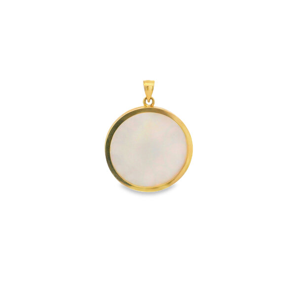 14K Yellow Gold Mother of Pearl 5 King Gate Pendant