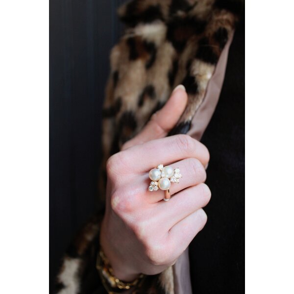 14K Yellow Gold 1980's .80ct Diamond & 7-7.5mm Pearl Cluster Ring Size 6