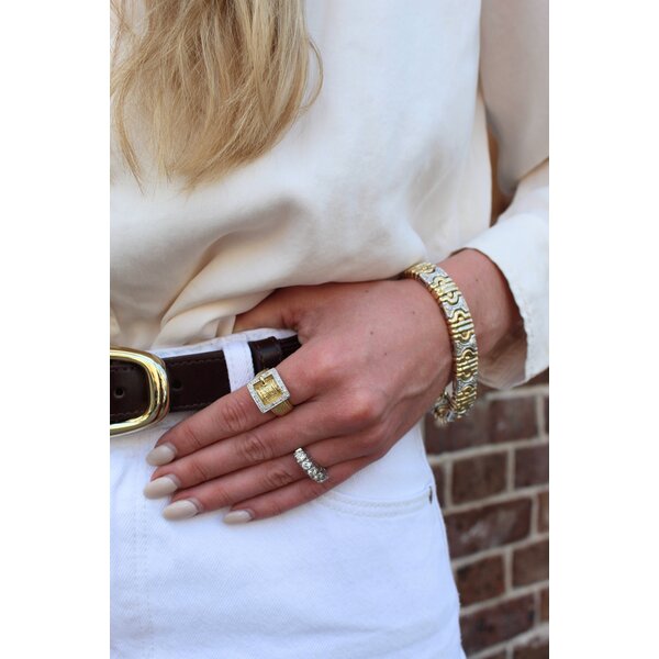 18K Yellow and White Gold 1970's .20ct Diamond 14mm Textured Buckle Ring Size 6.5